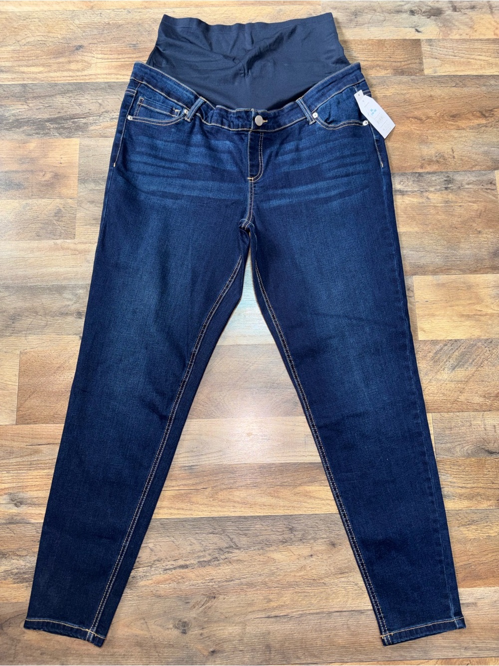 NWT XL (16-18) Maternity Skinny Jeans with Black Stretch Panel - Dark Blue